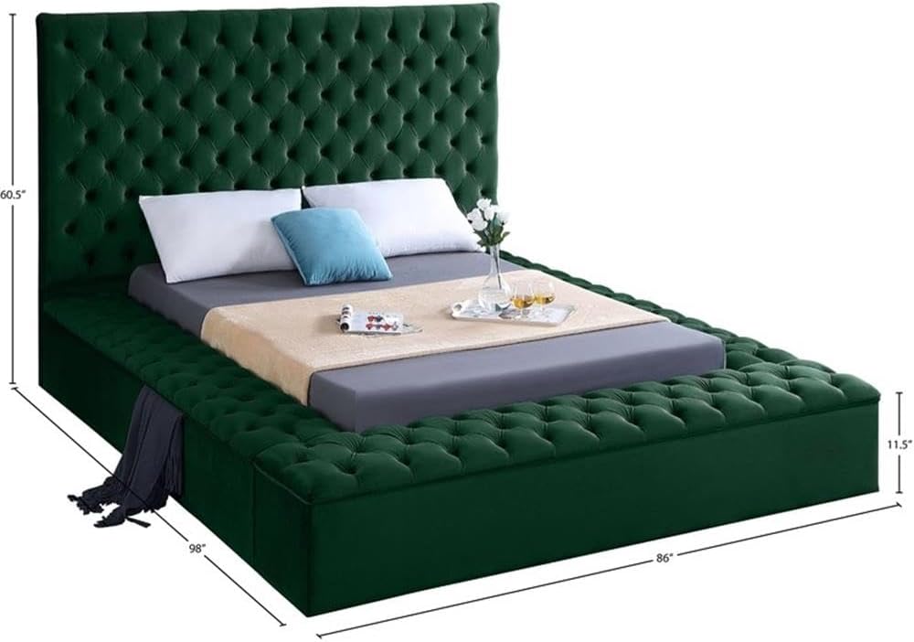 Meridian Furniture Bliss Collection Modern | Contemporary Velvet Upholstered Bed with Deep Button Tufting and Storage Compartments in Rails and Footboard, Green, Queen