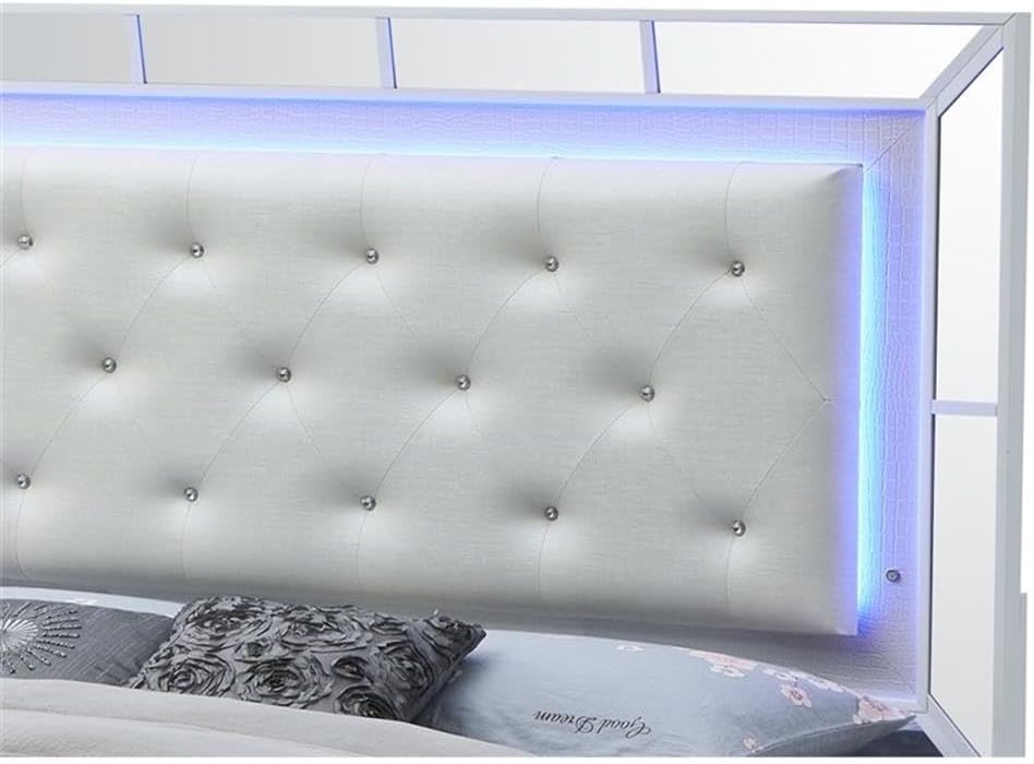 Glory Furniture Hollywood Hills Full Panel Bed in White