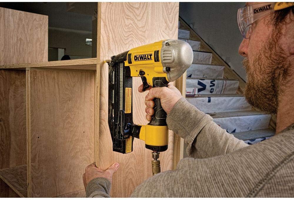 Dewalt DWFP71917R Precision Point 16-Gauge 2-1/2 in. Finish Nailer (Renewed)
