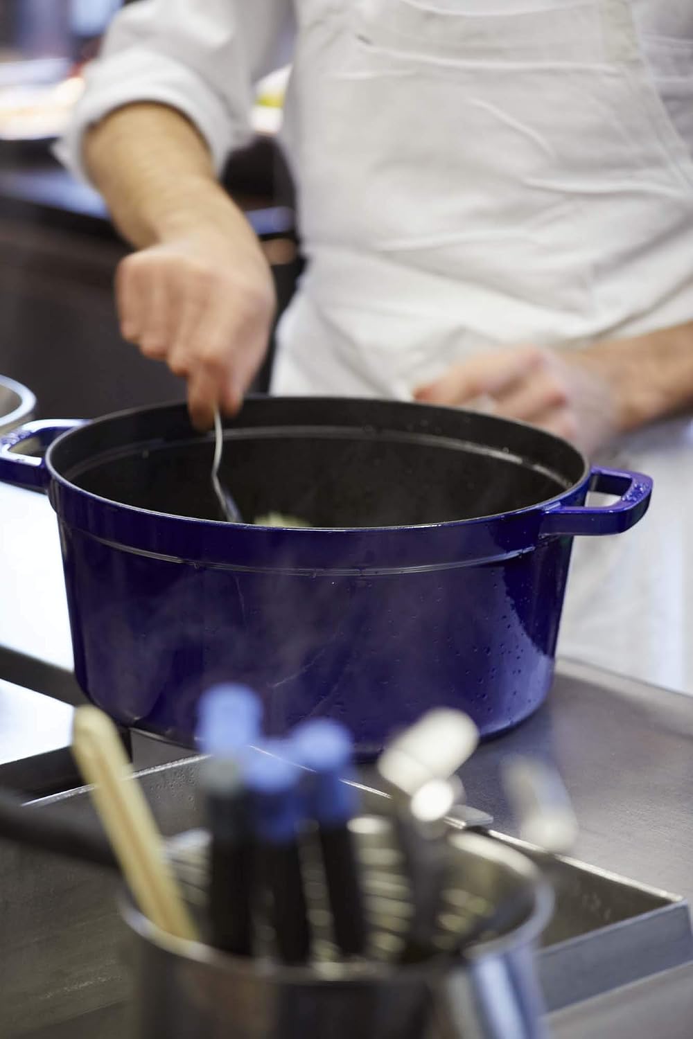 Staub Cast Iron 9-qt Round Cocotte - Dark Blue