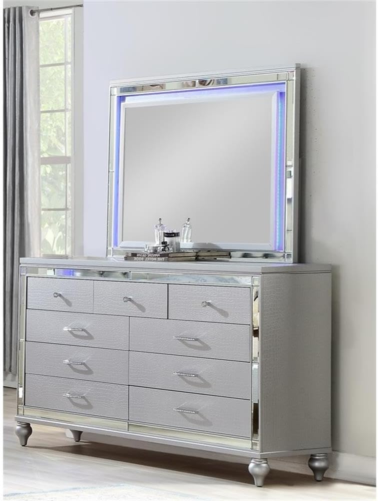 Sterling Full 4 PC LED Bedroom Set Made with Wood in Silver Color