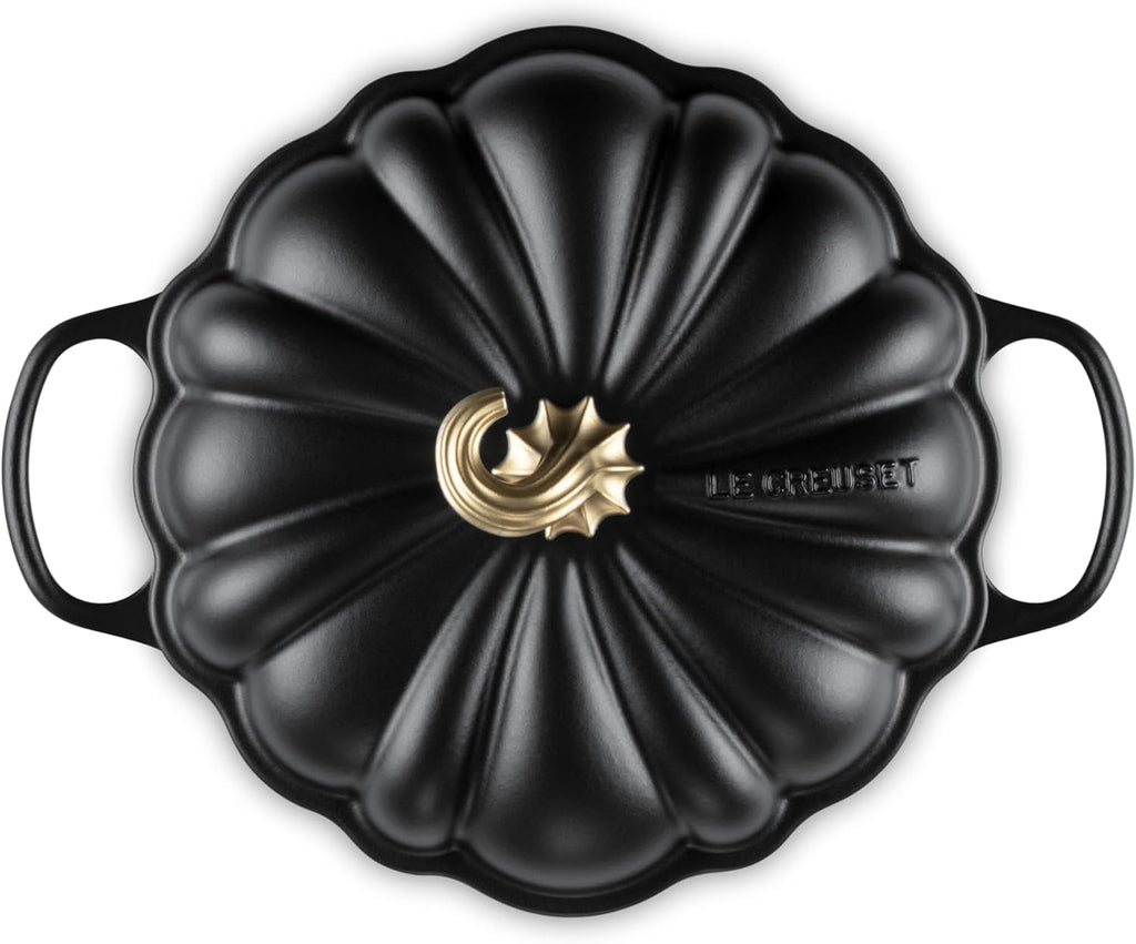 Le Creuset Enameled Cast Iron Signature Pumpkin Braiser, 2.75 qt., Licorice