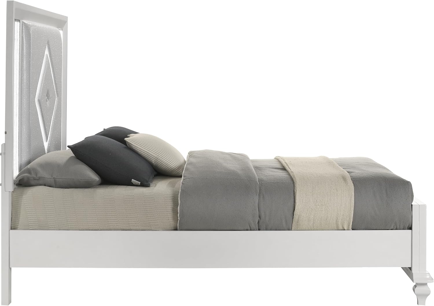 New Classic Furniture Stardust Wood Queen Bed, White
