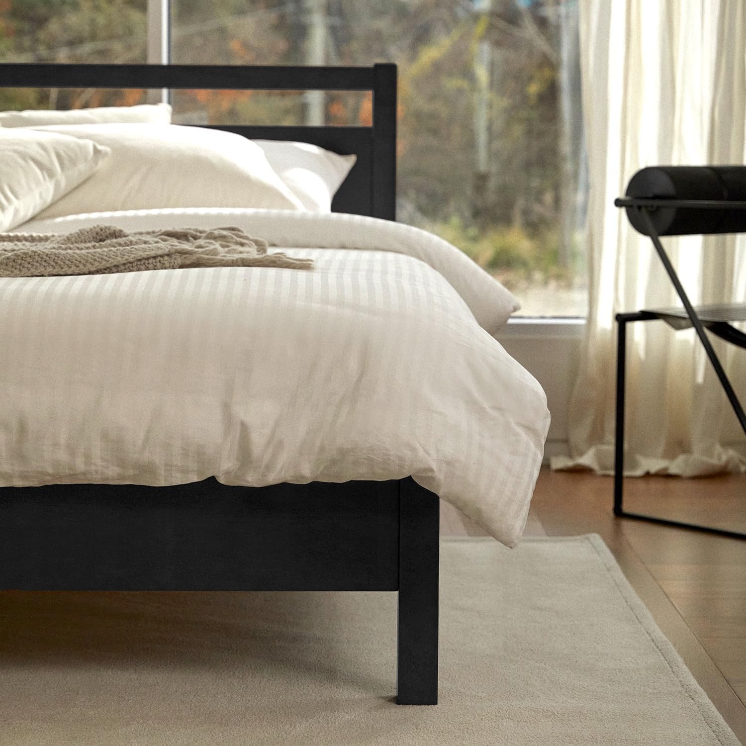 LIFEMENT Signature Wood Platform Bed Frame with Headboard, Essential, Noise Free, Under Bed Storage, No Box Spring Needed, Easy Assembly (Black, King (U.S. Standard))