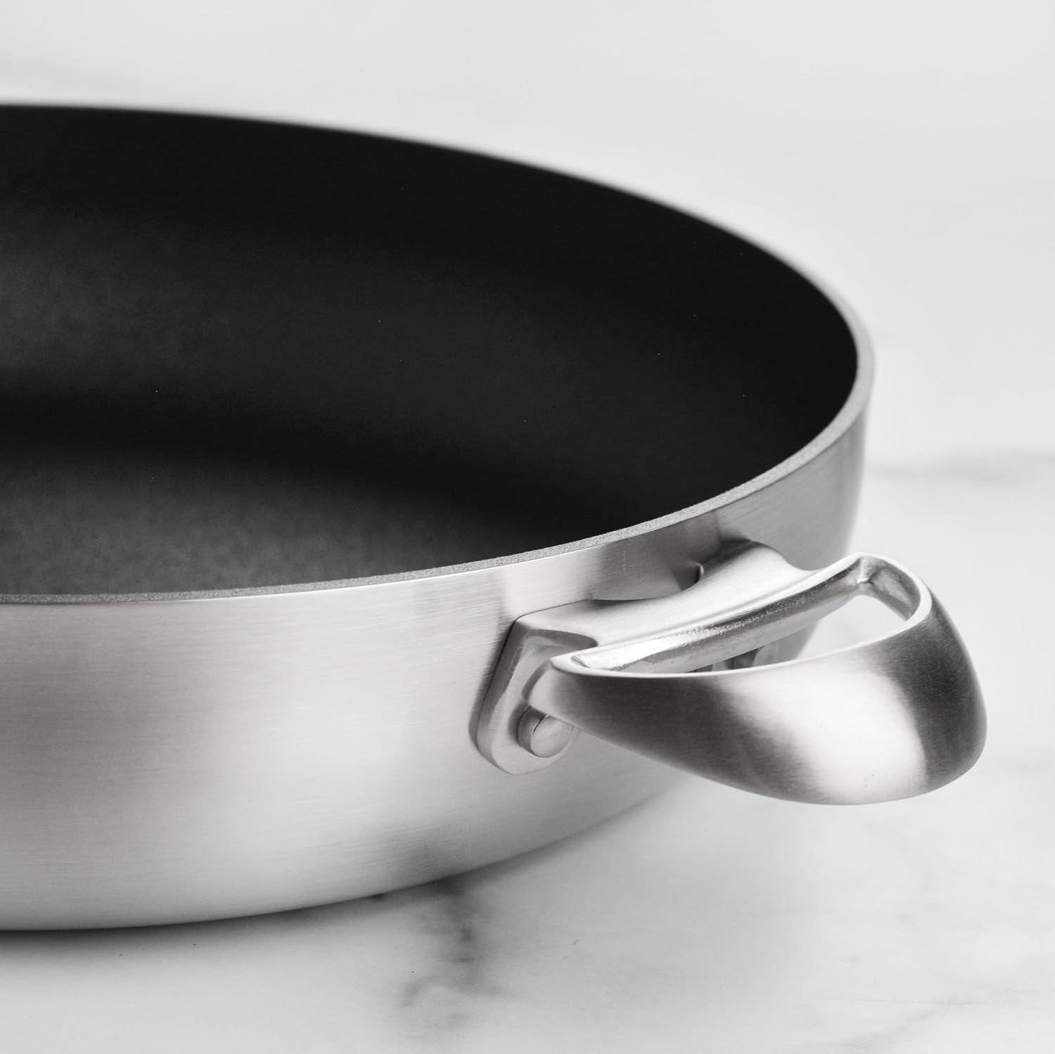 Scanpan CX+ 12.5' Braiser - 5.5-quart - Stratanium Plus Nonstick Chef's Pan - 5-ply Stainless Steel