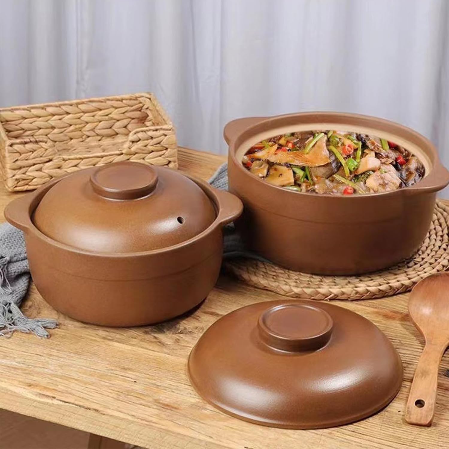 Ceramic Casserole, Clay Cooking Pot with Lid and Dual Handles, 3L Braiser Pan for Soup and Stews, Uniform Heating, Ideal for Household Use