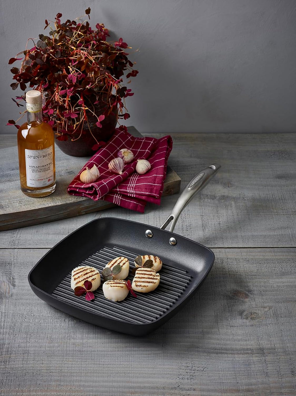 Scanpan Pro IQ 10.5' Square Grill Pan - Easy-to-Use Nonstick Cookware - Dishwasher, Metal Utensil & Oven Safe - Made by Hand in Denmark