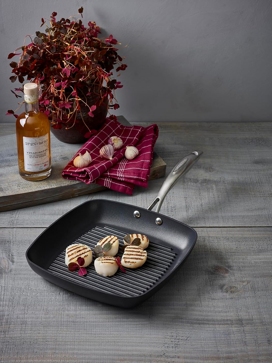 Scanpan Pro IQ 10.5' Square Grill Pan - Easy-to-Use Nonstick Cookware - Dishwasher, Metal Utensil & Oven Safe - Made by Hand in Denmark