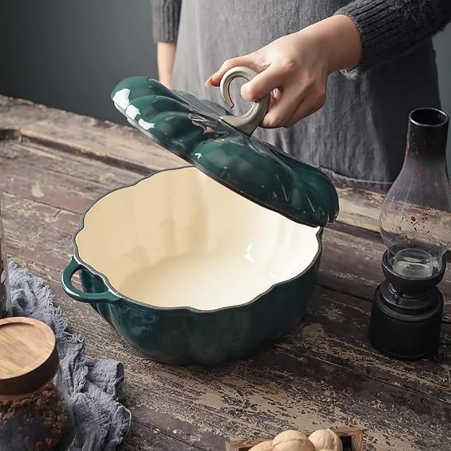 Green,Mswborml Pumpkin Enameled Dutch Oven Pot with Lid and Non-Stick Ceramic Coating, Heat-Resistant Enamelled Cooking Pot, Heavy-Duty Shallow Casserole Braiser with Dual Handle, Easy to Clean