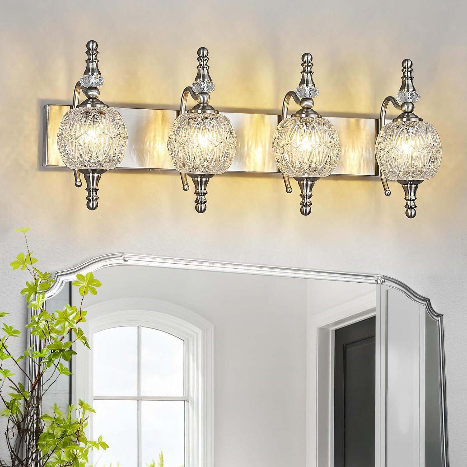 Modern Crystal Bathroom Vanity Lights Fixtures Over Mirror Brushed Nickel Vintage 4-Lights 28 Inch Bathroom Light Fixtures Glass Crystal Vanity Lights