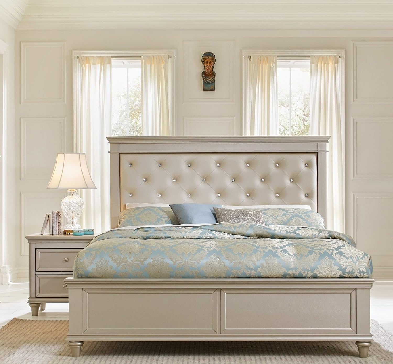 3Pc Beautiful Bedroom Furniture Set Full Size Bed and Two Nightstands Upholstered Headboard Silver Finish Traditional Modern