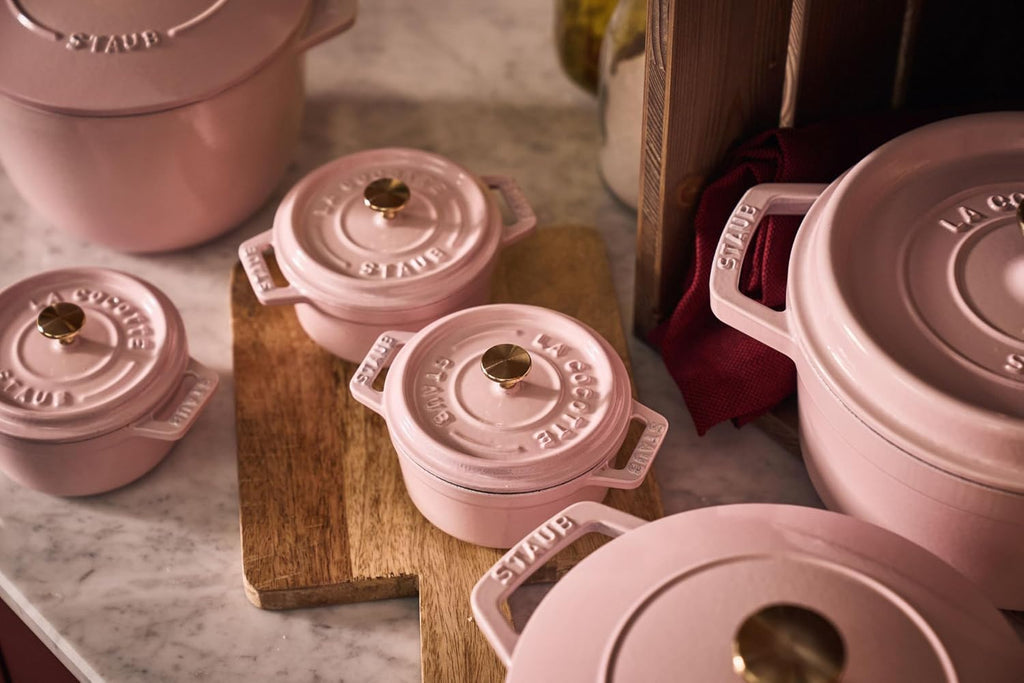staub La Cocotte de GOHAN Sorbet Rose Z1030-213 La Cocotte de Gohan Sorbet Rose M 6.3 inches (16 cm) Pink Rice Pot, 2 Pieces, Cast Iron Pot, Rice Cooker