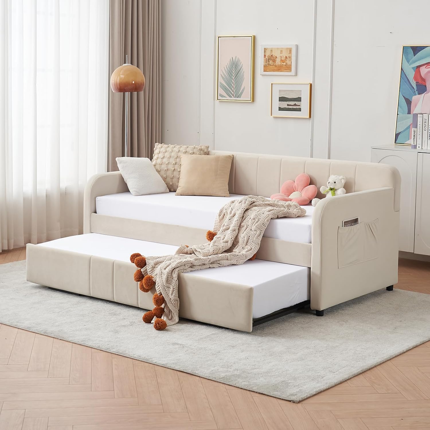 Deolme Twin to King Daybed with Trundle, USB Ports, Velvet Upholstered Daybed with Pop Up Trundle Bed, Modern Extendable Day Bed Frame for Kid Adult Bedroom Living Room Guest Room Small Places Beige