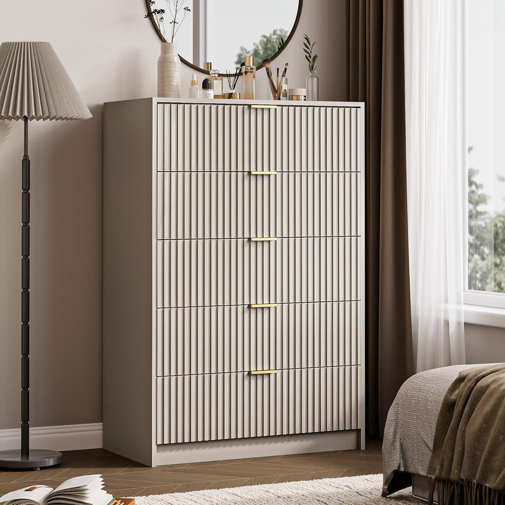 MAISONARIA 3-Piece Dresser Bedroom Set, 5 Drawer Dresser & 3 Drawer Nightstands with Gold Handles, Fluted Wood Chest of Drawers for Bedroom, Living Room, Entryway, Beige