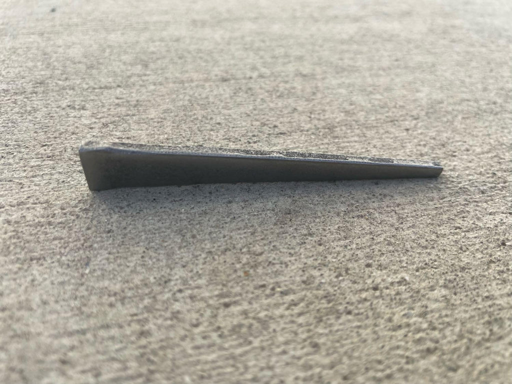 Sandbaggy 3 inch (10D) Square Cut Masonry Nails for Concrete, Brick, Mortar - 1/2' Wide Flat Heads - Construction, Cement, Brick Walls (9500)