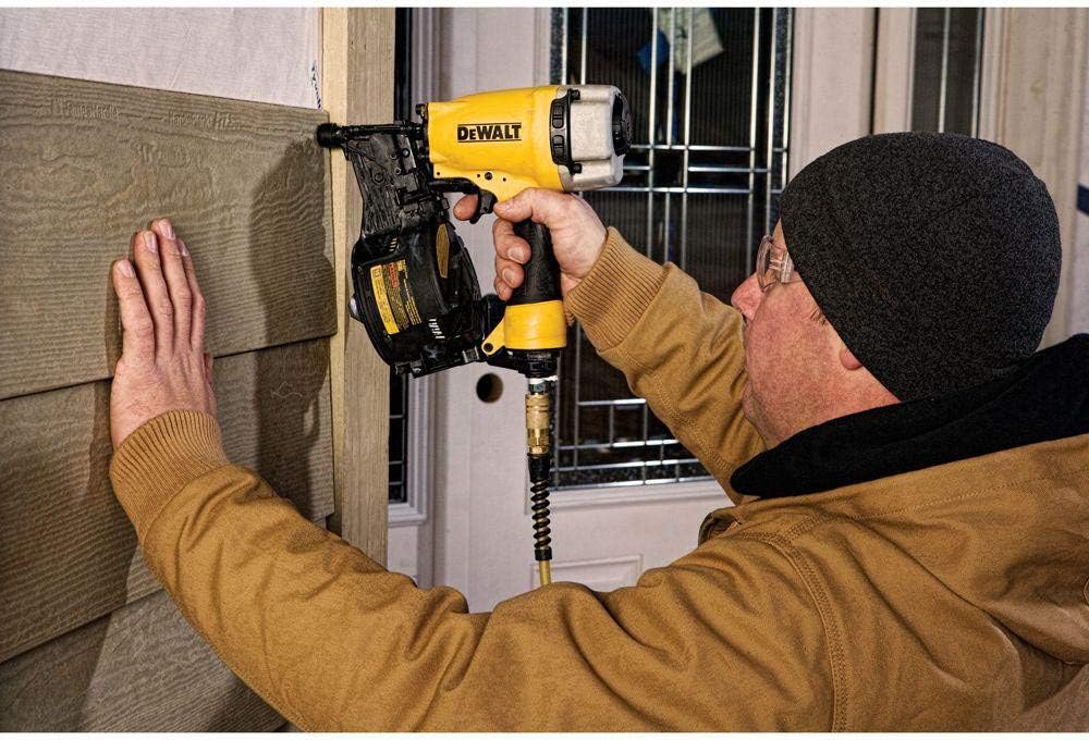 Dewalt DW66C-1R 15 Degree 2-1/2 inches Coil Siding Nailer (Renewed)