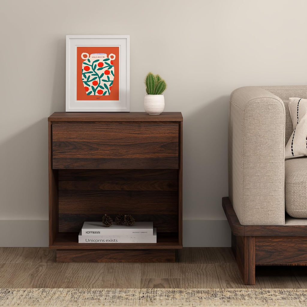 EYYTHUNG Farmhouse End Side Table Set of 2, 21.6' Wood Nightstand with Storage and Open Shelf, Farmhouse Boho Bedside Table Accent Night Stand for Bedroom, Brown
