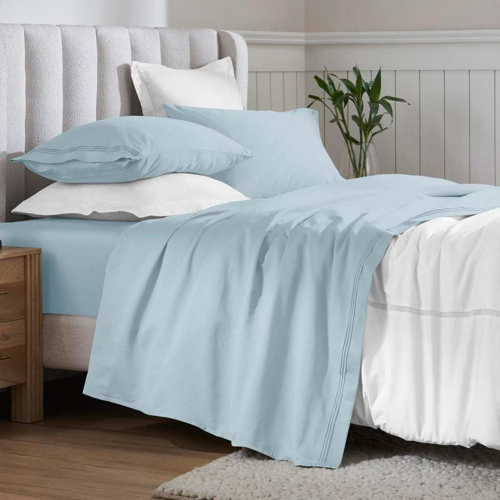 Superior Egyptian Cotton 4 Piece Sheet Set, 650 Thread Count, Modern Design, Sustainable Sheets, Ultra-Soft Basics, Solid, Deep Pocket Fitted Sheet, Flat Sheet, Pillowcases, King, Baby Blue