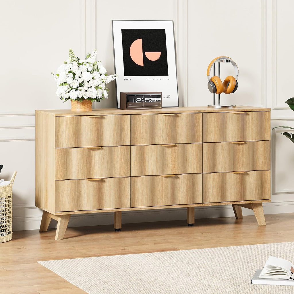 9 Drawer Dresser, Modern Fluted Storage Dresser with Deep Drawers and Metal Handles, Wood Chest of Drawers Storage Organizer for Bedroom, Living Room, Hallway (Natural)
