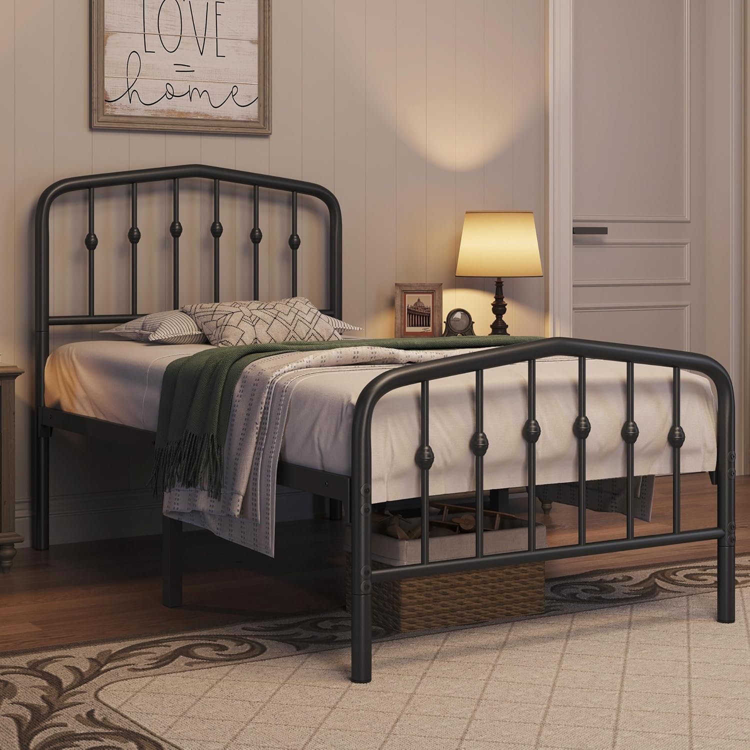 Yaheetech 2pcs Twin Bed Frames Metal Platform Bed with Victorian Style Iron Headboard and Footboard/Easy Assembly/No Box Spring Needed/Matte Black Twin Bed