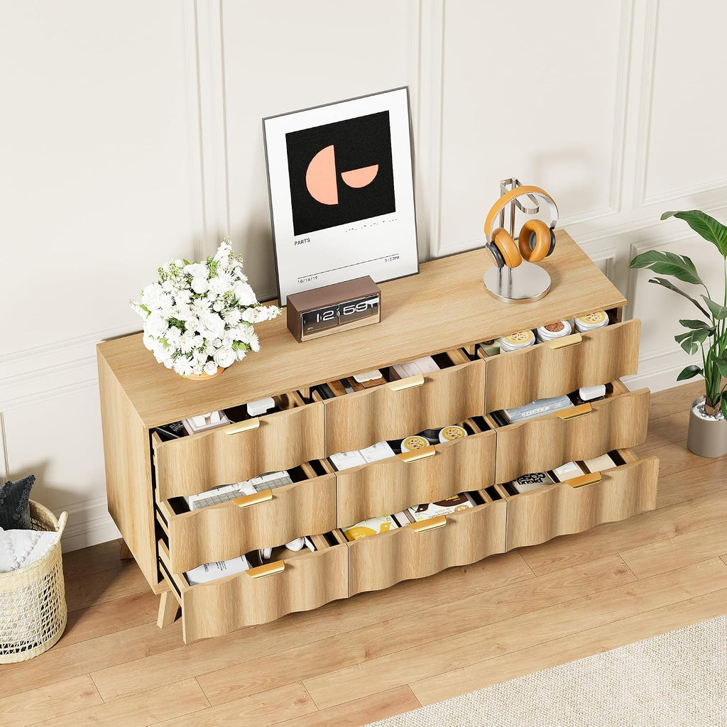 9 Drawer Dresser, Modern Fluted Storage Dresser with Deep Drawers and Metal Handles, Wood Chest of Drawers Storage Organizer for Bedroom, Living Room, Hallway (Natural)