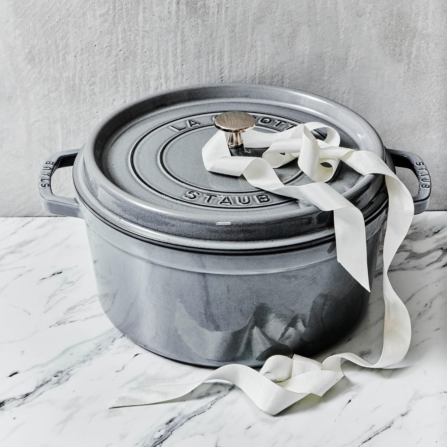 Staub Cast Iron 5.5-qt Round Cocotte - Graphite Grey