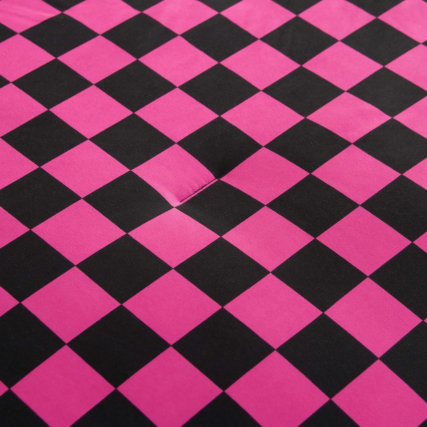 Juicy Couture Reversible Checkerboard Comforter Set 5-Piece Twin/Twin XL Set, Black/Hot Pink
