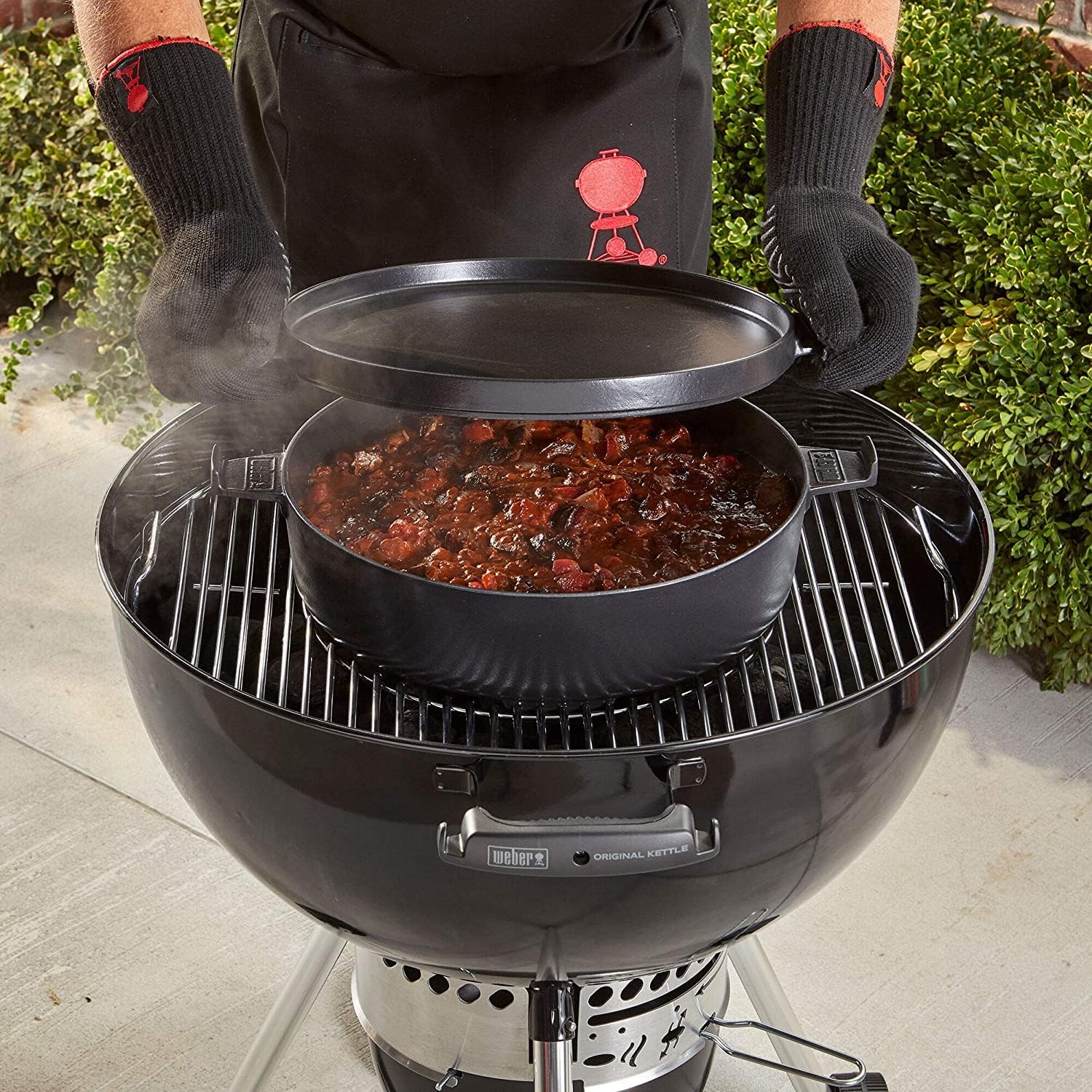 Weber Duo Dutch Oven, 7.25 Qt – Multi-Purpose Porcelain‑Enameled Cast‑Iron Dutch Oven & Flat‑Top Griddle-Style Lid