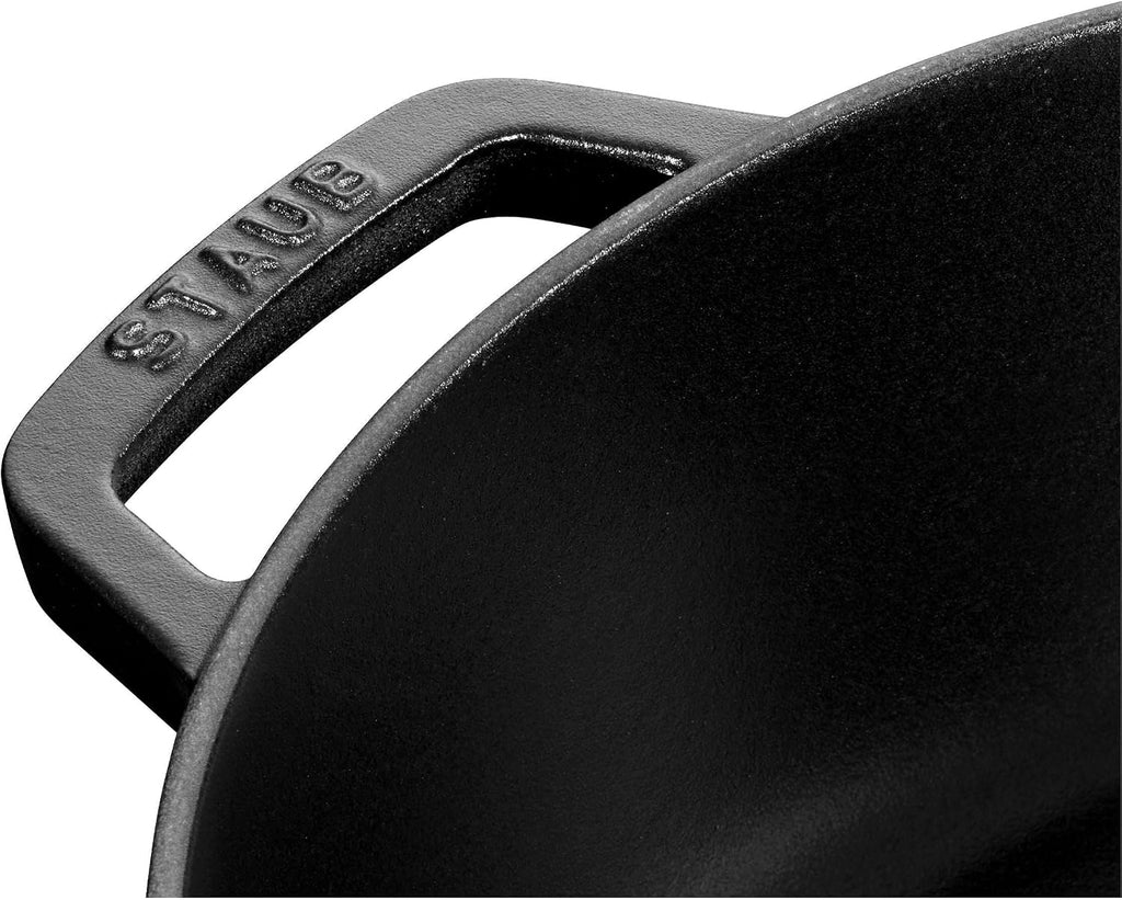Staub 40511 473/0 with Chistera Black Cast Iron 24 cm