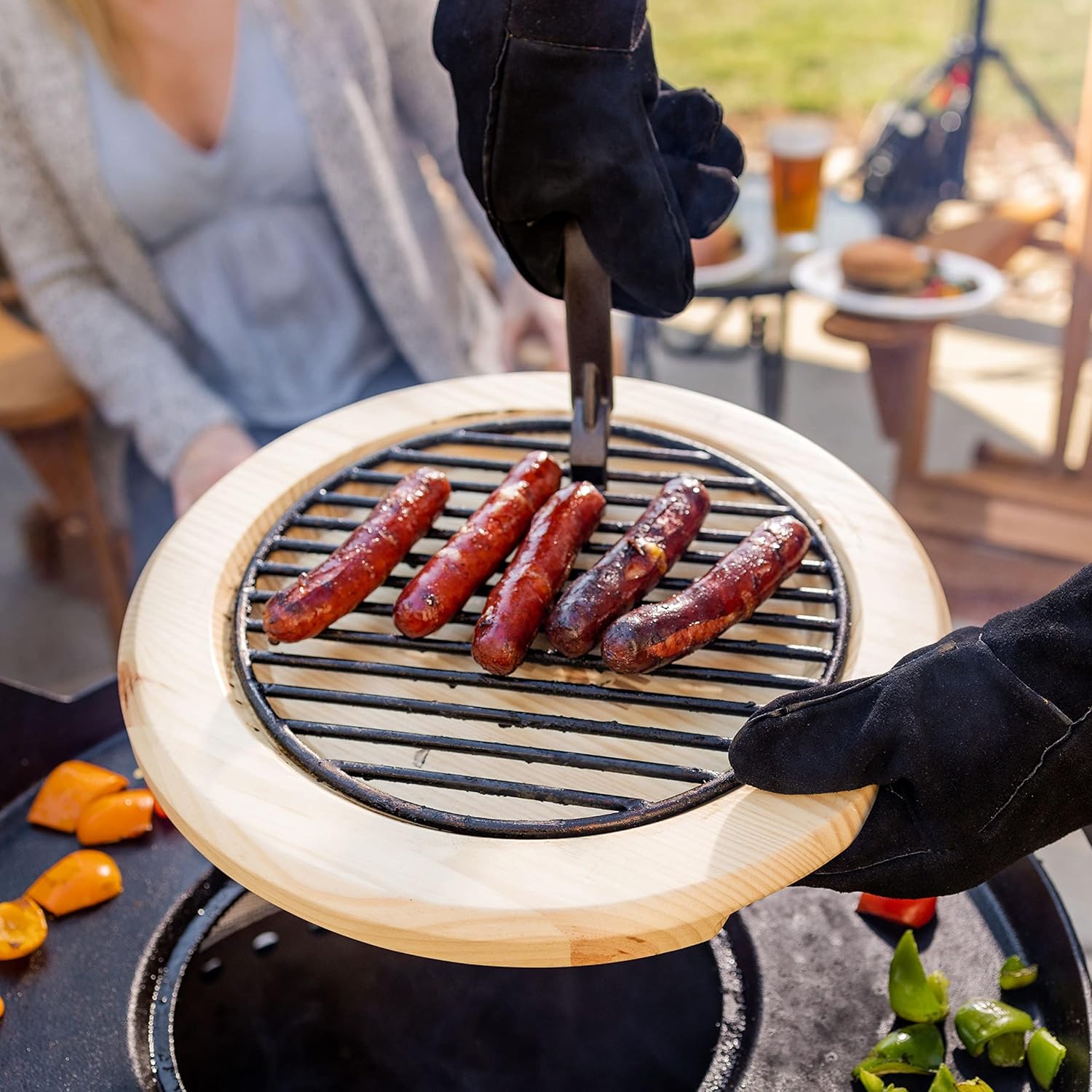 TIKI Fire Pit Griddle & Grill Combo – Cast Iron Cooking Surface for 16'-21' Smokeless Fire Pits – Outdoor BBQ Griddle for Camping & Patio – Includes Trivet & Heat-Resistant Gloves, Black