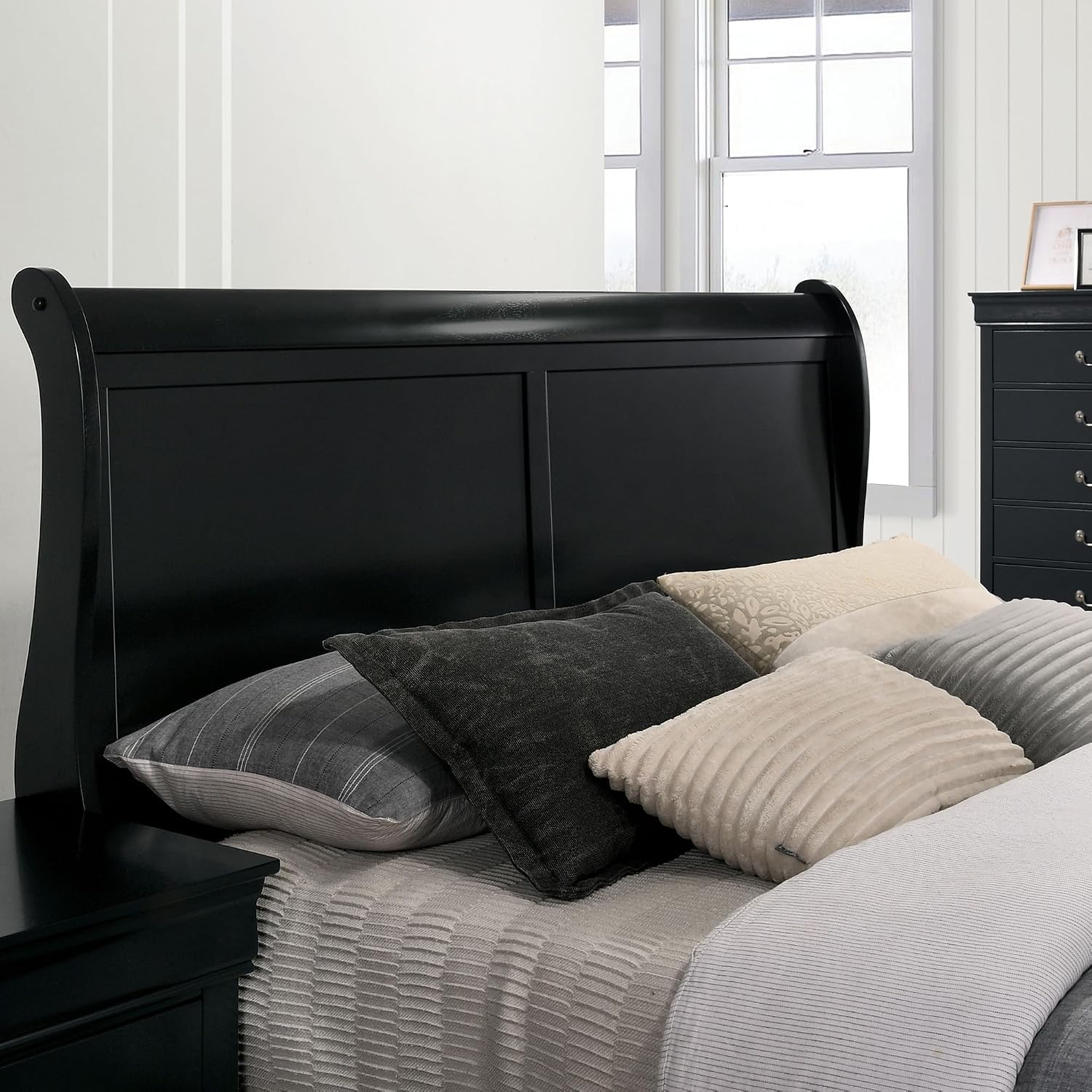 Furniture of America Hypatia Transitional Wood 3-Piece Set, Sleigh Panel Bed and 2-Drawer Nightstand for Bedroom, Twin, Black