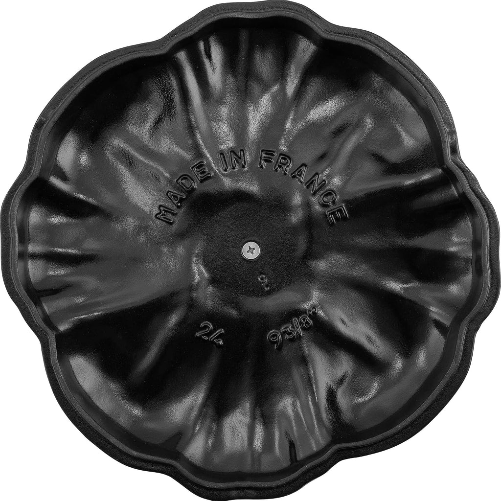 STAUB Cast Iron 3.5-qt Pumpkin Cocotte with Stainless Steel Knob - White Truffle