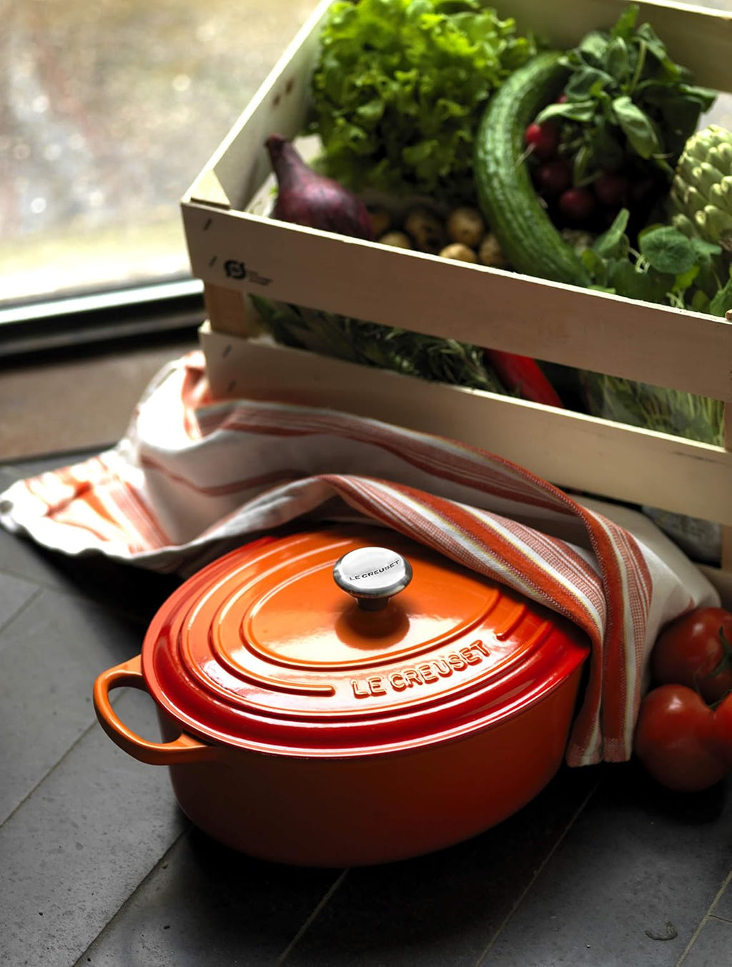 Le Creuset Signature Enamelled Cast Iron Oval Casserole Dish With Lid, 35 cm, 8.9 Litres, Volcanic, 21178350902430