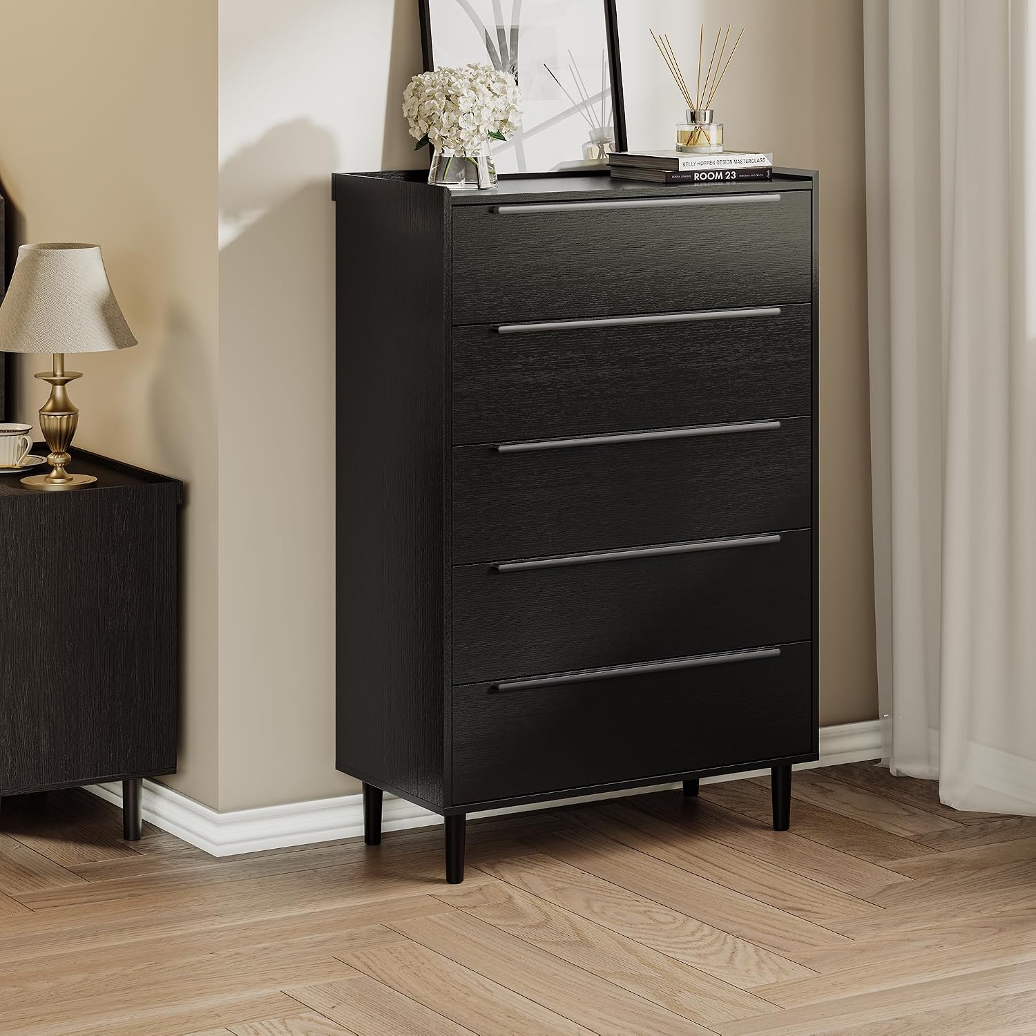 31' W x 48' H Black 5 Drawer Dresser for Bedroom, Modern Tall Chest of Drawers with Raised-Edge Gallery Top, Metal Handles, Tapered Legs, Black Oak