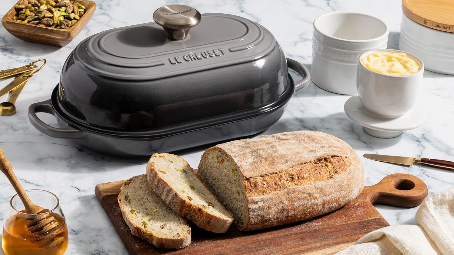 Le Creuset Enameled Cast Iron Signature Oval Bread Oven, 11.5 inch, Olive
