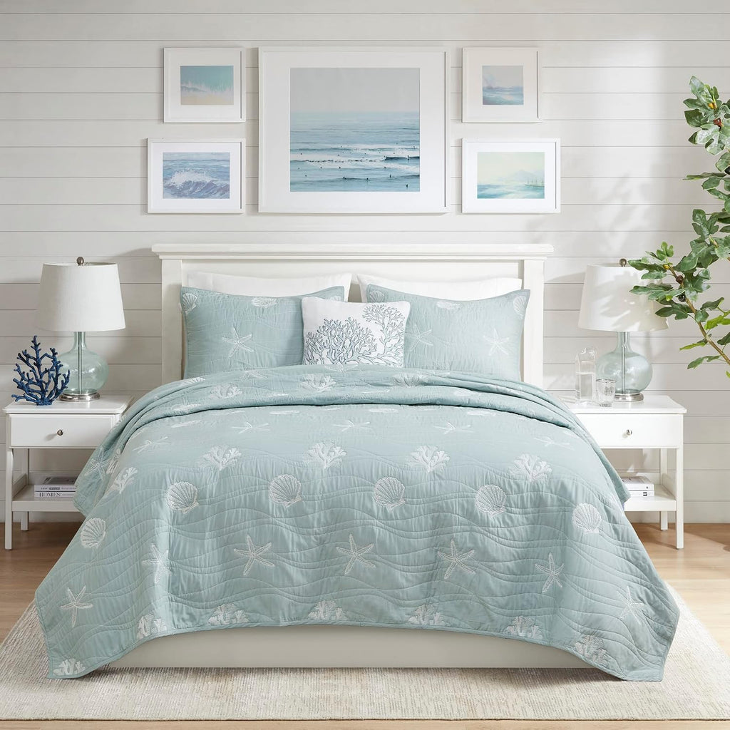 Harbor House Seaside Reversible Cotton Quilt Set Coastal Clam, Starfish, Coral Embroidery, All Season, Pre-Washed Coverlet Bedding Layer, Decorative Pillow, King/Cal King(108'x90') Seafoam 4 Piece