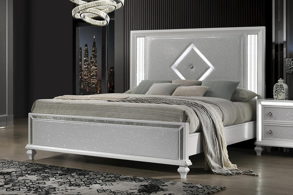 New Classic Furniture Stardust Wood King Bed, White