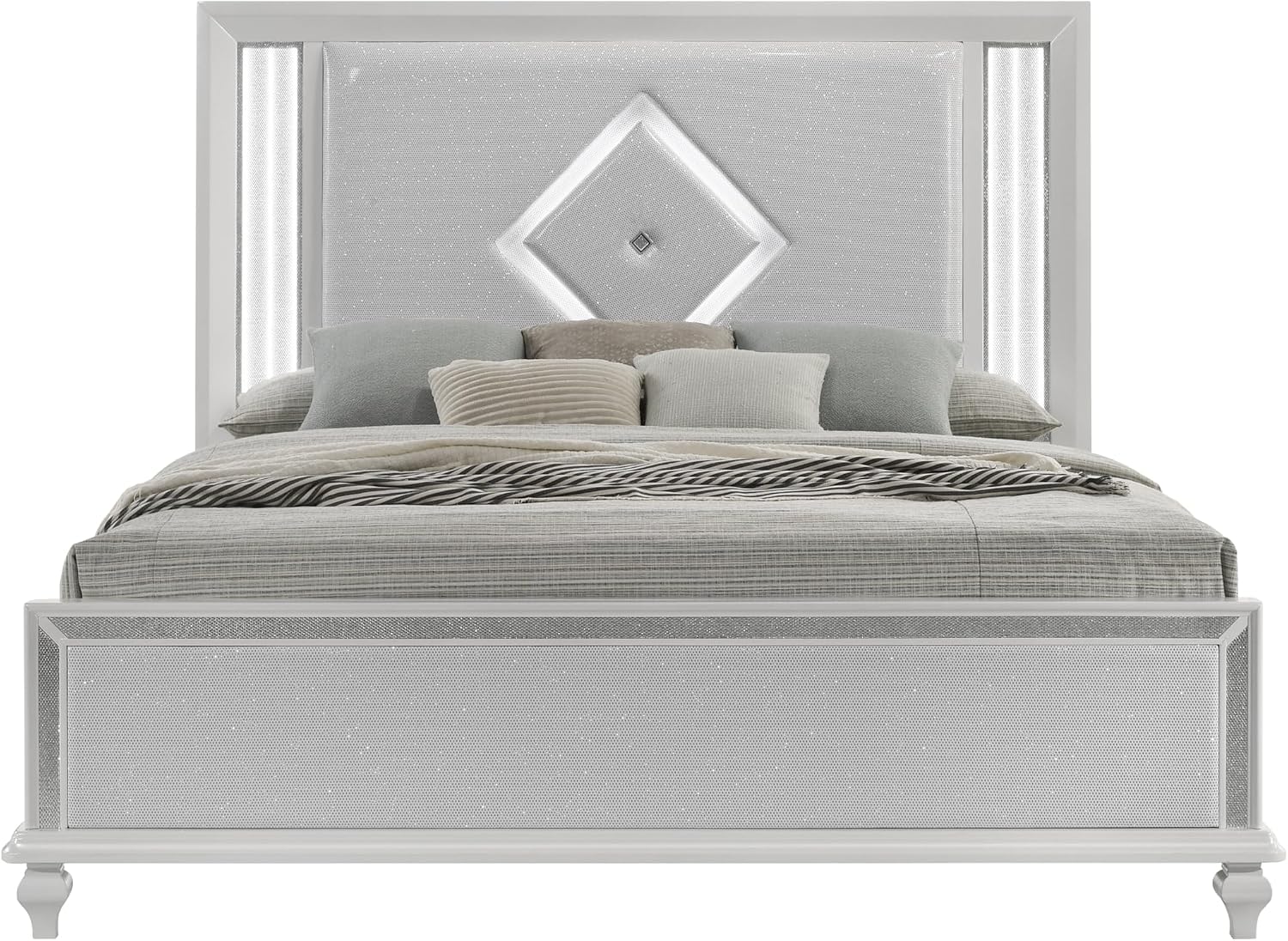 New Classic Furniture Stardust Wood California King Bed, White