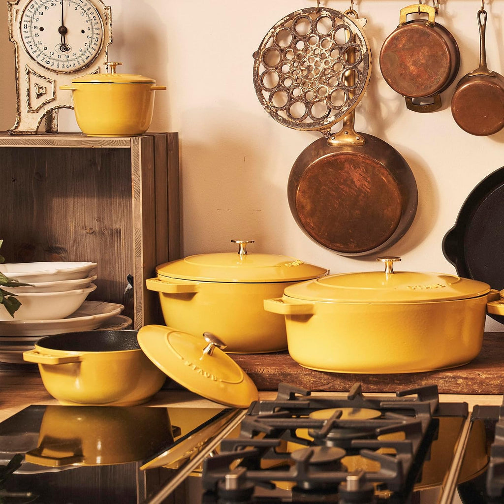 Staub Cast Iron 6.25-qt Shallow Oval Dutch Oven - Citron