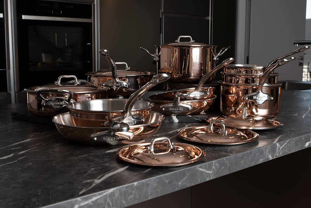 Mauviel M'6S 6-Ply Polished Copper & Stainless Steel Rondeau/Braiser Pan With Lid, And Cast Stainless Steel Handles, 3.2-qt, Made in France
