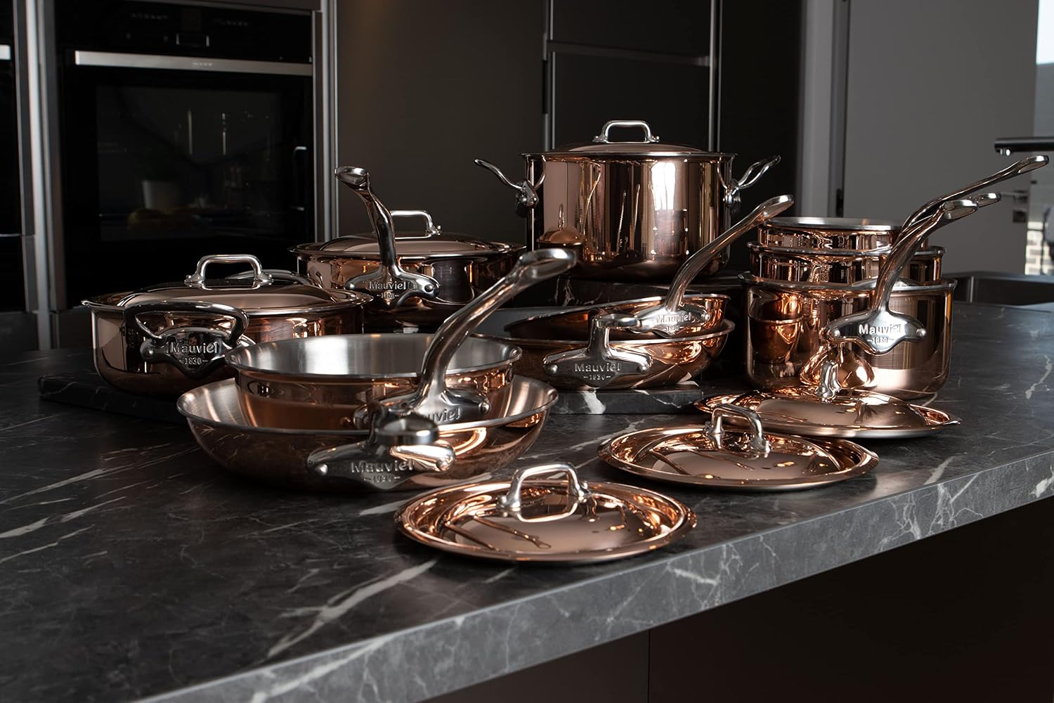 Mauviel M'6S 6-Ply Polished Copper & Stainless Steel Rondeau/Braiser Pan With Lid, And Cast Stainless Steel Handles, 3.2-qt, Made in France