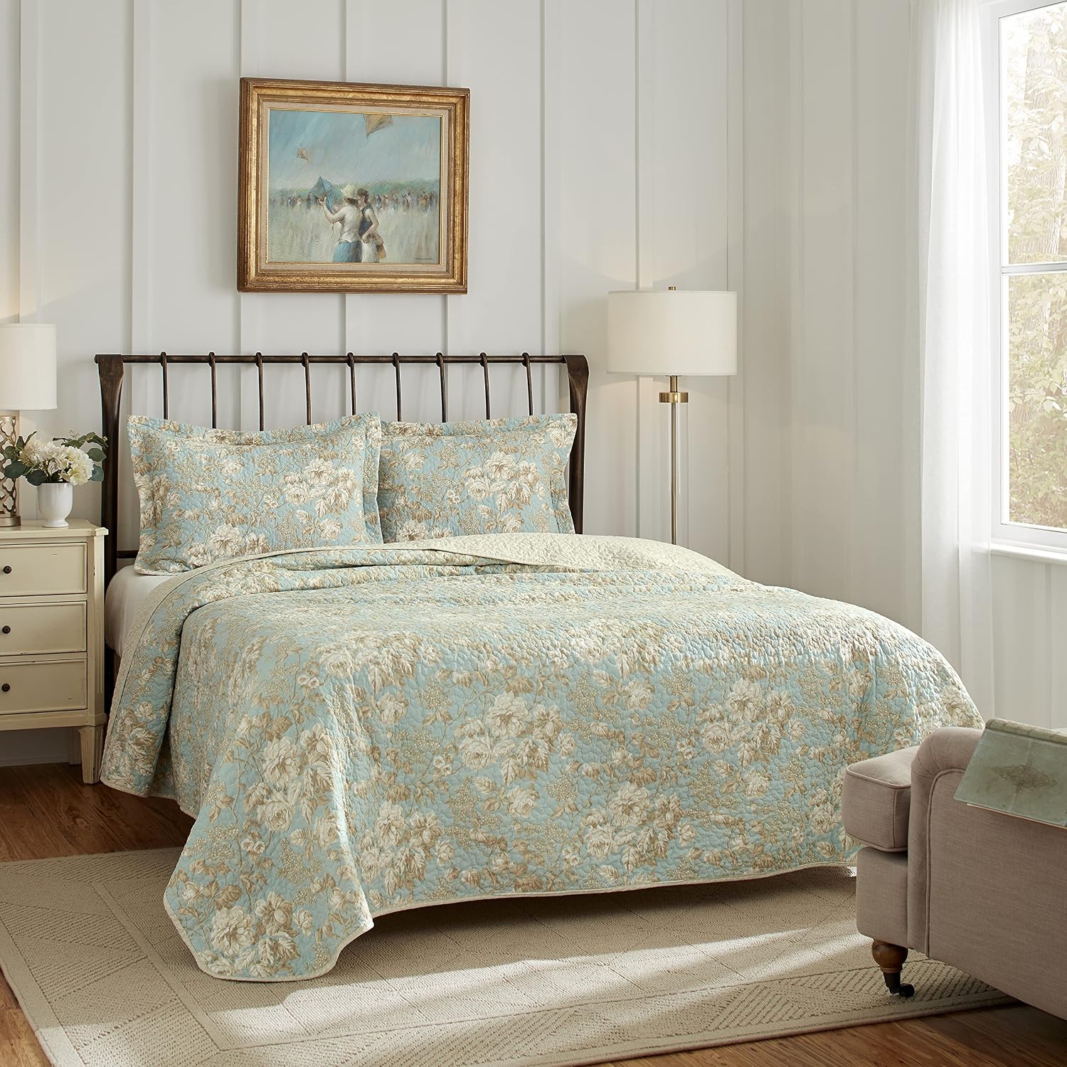 Laura Ashley Home - King Quilt Set, Cotton Reversible Bedding with Matching Shams, Bedroom Decor Ideal for All Seasons (Brompton Green, King)