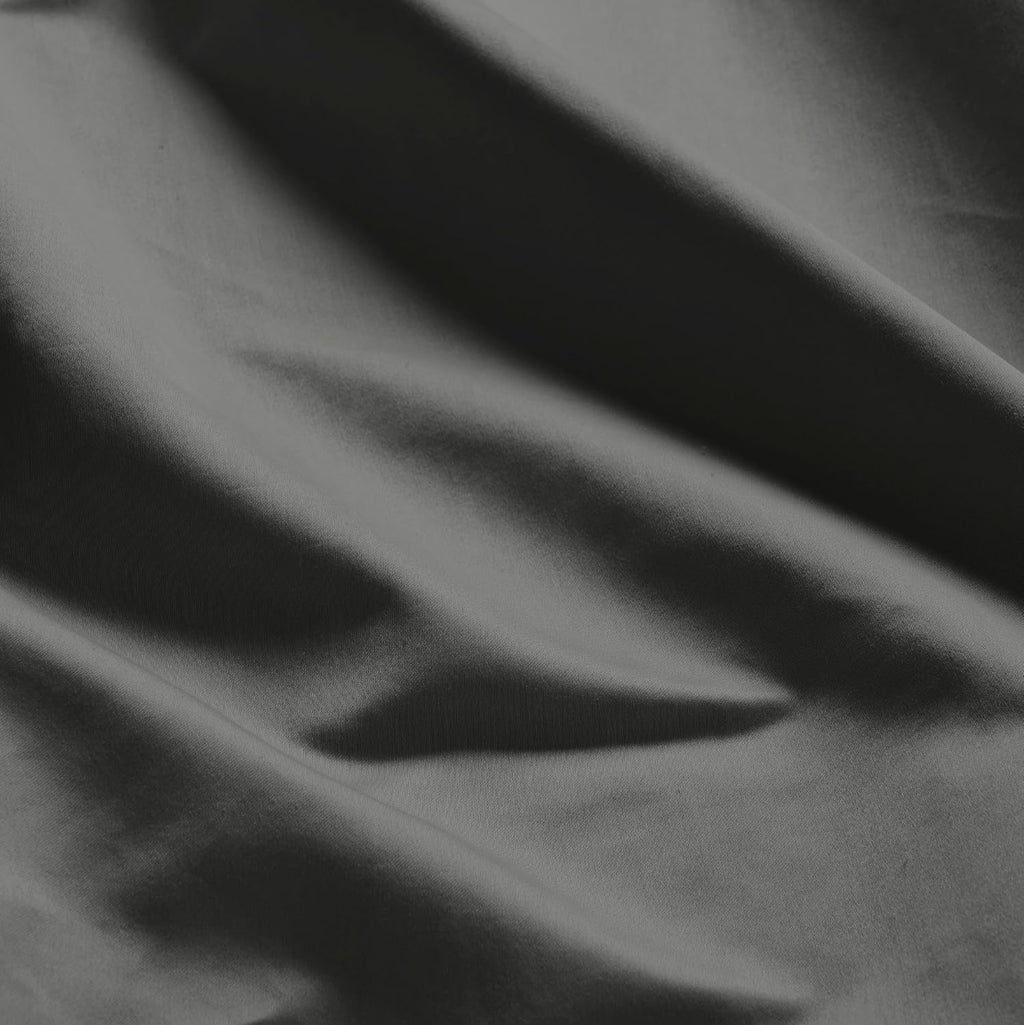 Superior Egyptian Cotton 4 Piece Sheet Set, 650 Thread Count, Modern Design, Sustainable Sheets, Ultra-Soft Basics, Solid, Deep Pocket Fitted Sheet, Flat Sheet, Pillowcases, King, Grey