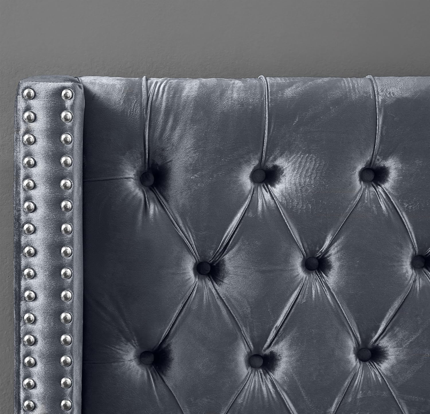 Meridian Furniture Aiden Collection Modern | Contemporary Velvet Upholstered Bed with Deep Button Tufting, Solid Wood Frame, and Custom Chrome Legs, Full, Grey