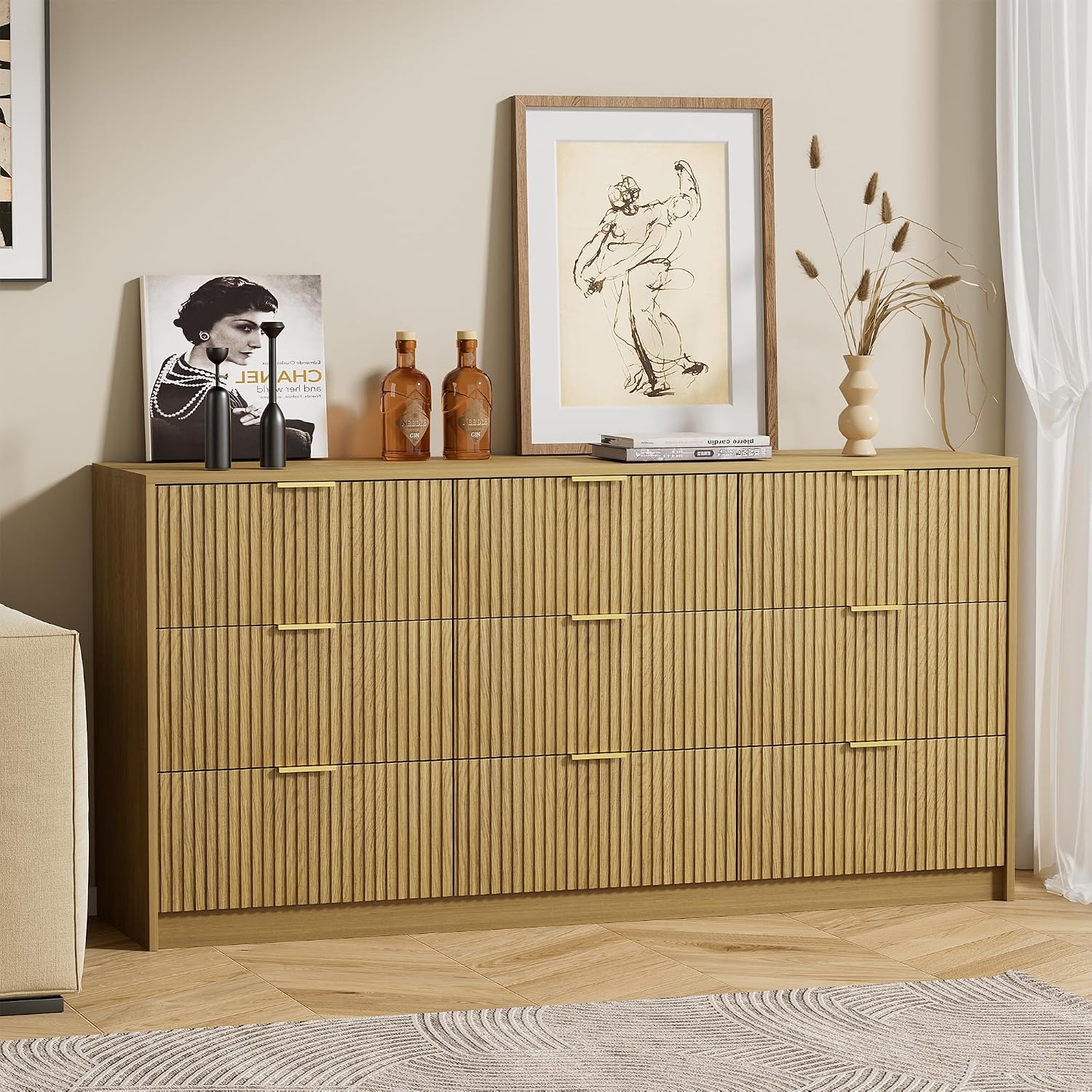 Furniway Mid Century Modern Dresser for Bedroom, 9 Drawer Wood Dresser with Fluted Front and Smooth Slides, 63' Wide Chest of Drawers, Natural Oak