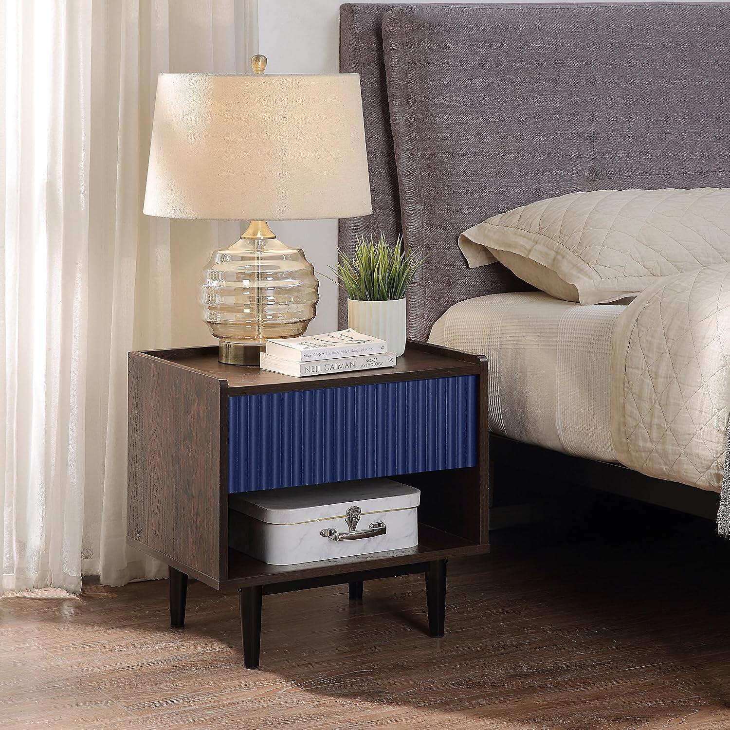 Manhattan Comfort Duane Fluted Nightstand with Full Extension Drawer and Open Shelf, Steel Legs, Bedside Table, Industrial Chic Accent Table for Living Room, Entryway and Bedroom in Navy Blue