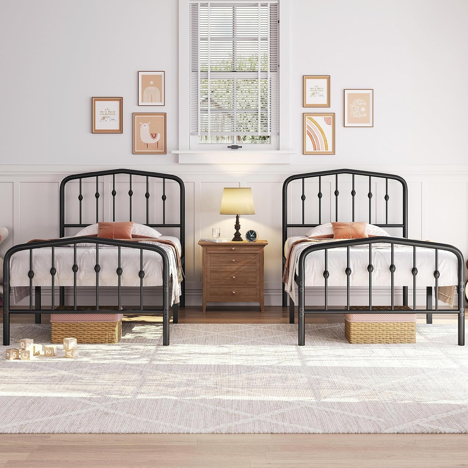 Yaheetech 2pcs Twin Bed Frames Metal Platform Bed with Victorian Style Iron Headboard and Footboard/Easy Assembly/No Box Spring Needed/Matte Black Twin Bed