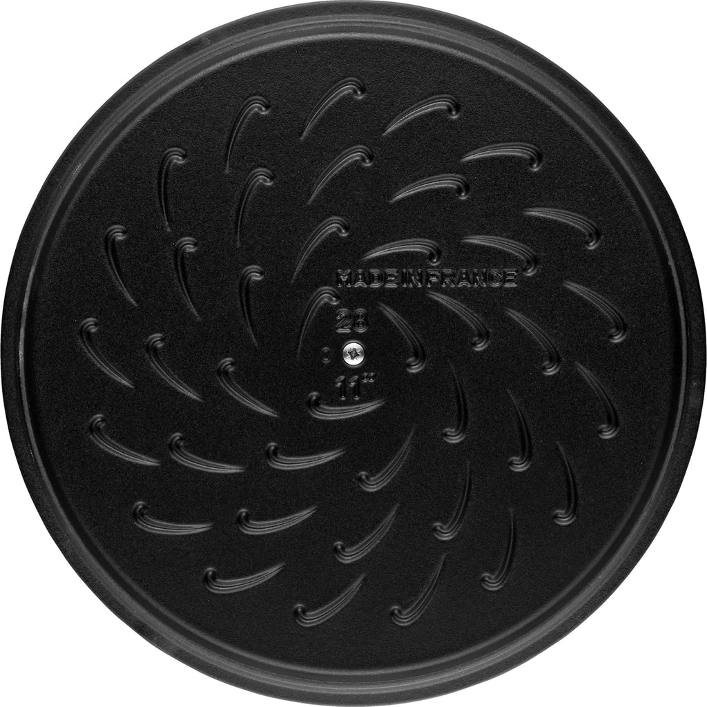 Staub 40511 473/0 with Chistera Black Cast Iron 24 cm