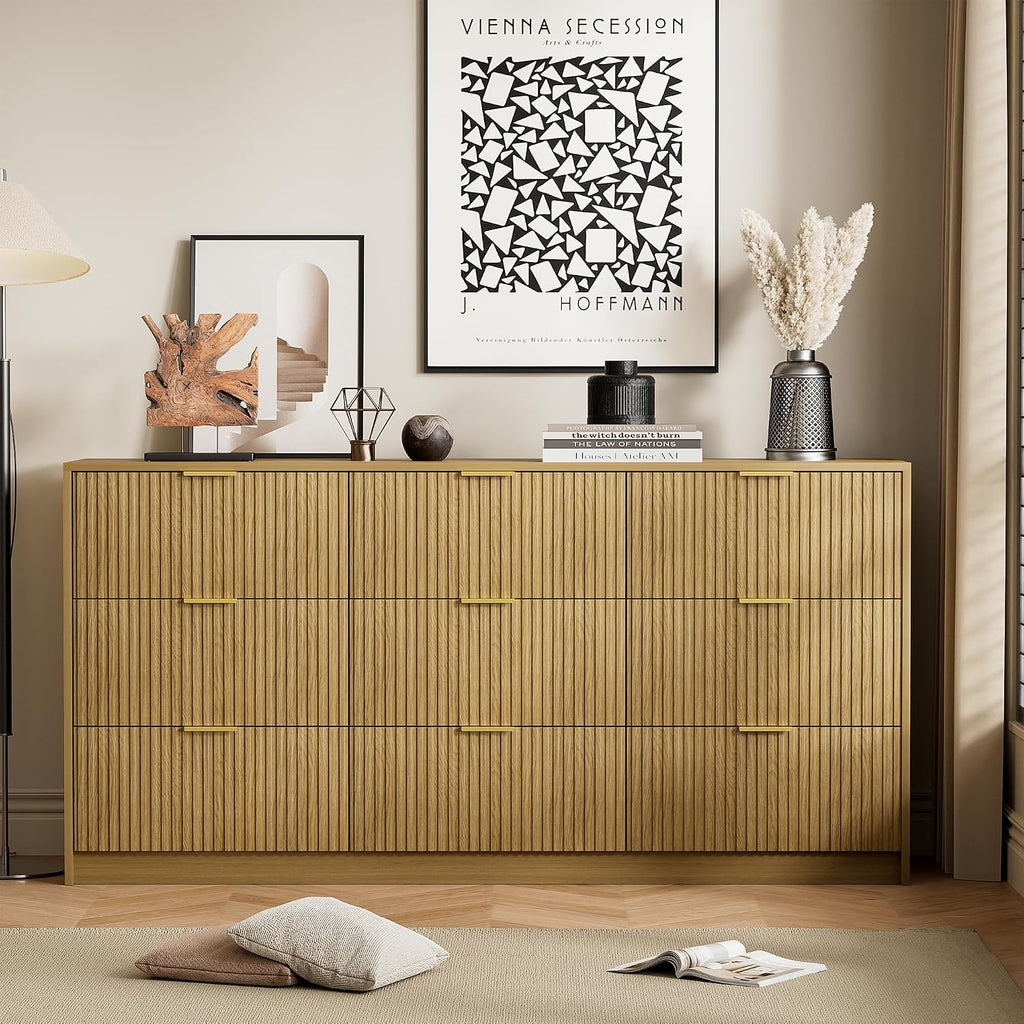 Furniway Mid Century Modern Dresser for Bedroom, 9 Drawer Wood Dresser with Fluted Front and Smooth Slides, 63' Wide Chest of Drawers, Natural Oak