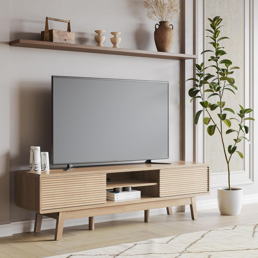 TOLEAD 59' TV Console, Mid Century Modern TV Stand for 55/60/65 Inch TV, Low Profile Media Console with Fluted Sliding Doors, Boho Wood Credenza for Living Room, Oak